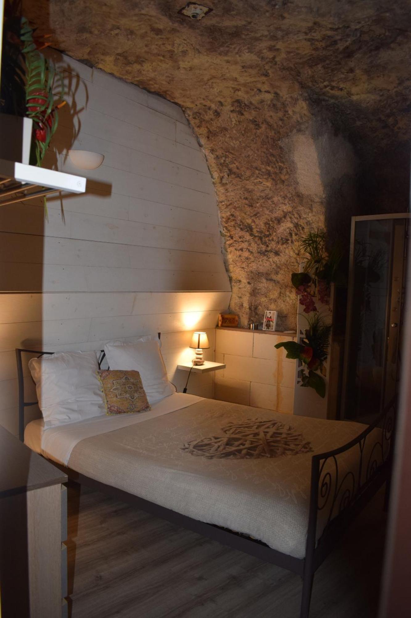 Chambres D'Hotes Troglodytes Le Clos De L'Hermitage Amboise Bilik gambar